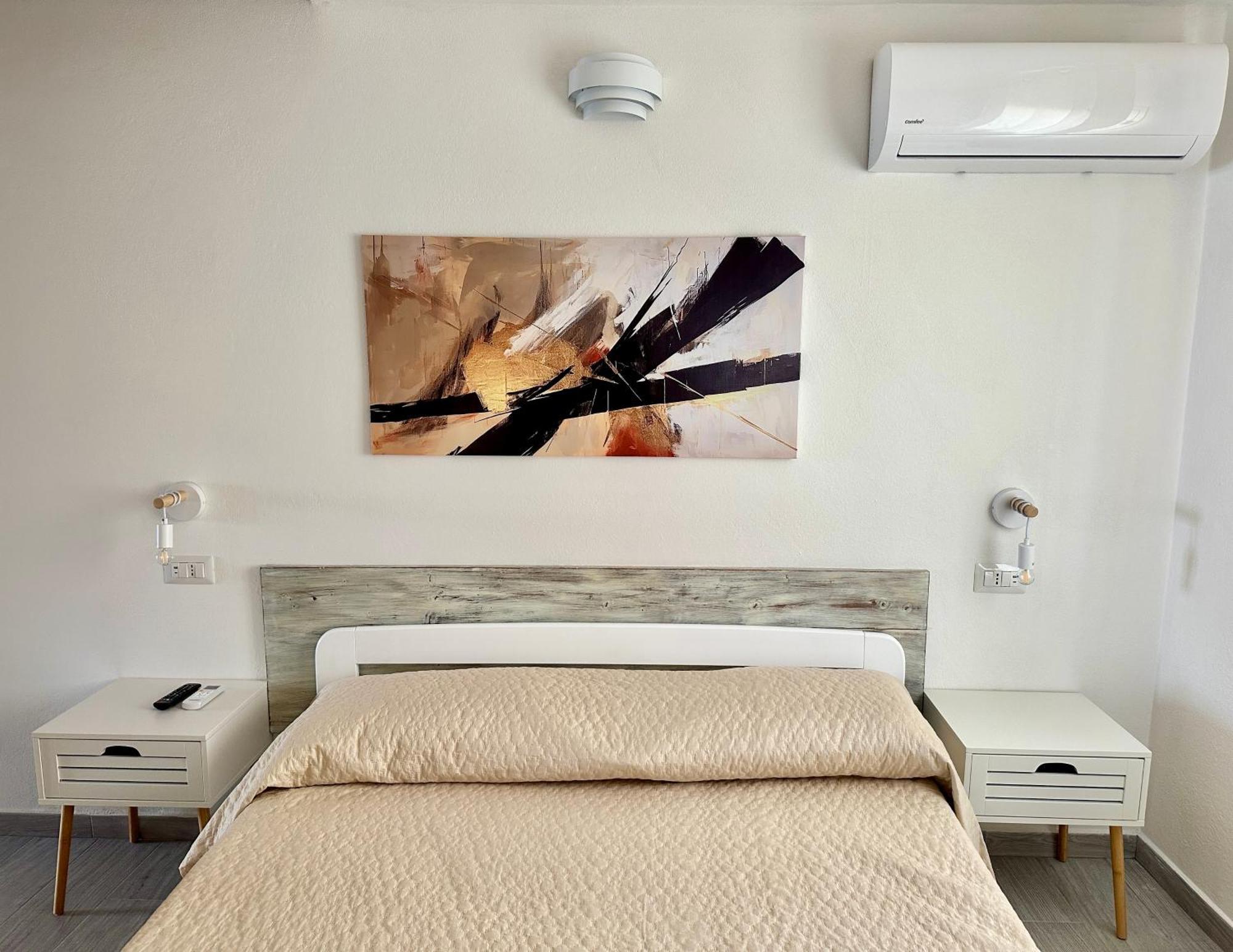 Approdo Apartments Isola Rossa Ngoại thất bức ảnh